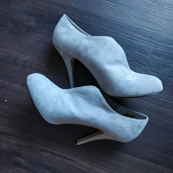 Apt. 9 Shoes - NWOT Heeled Booties